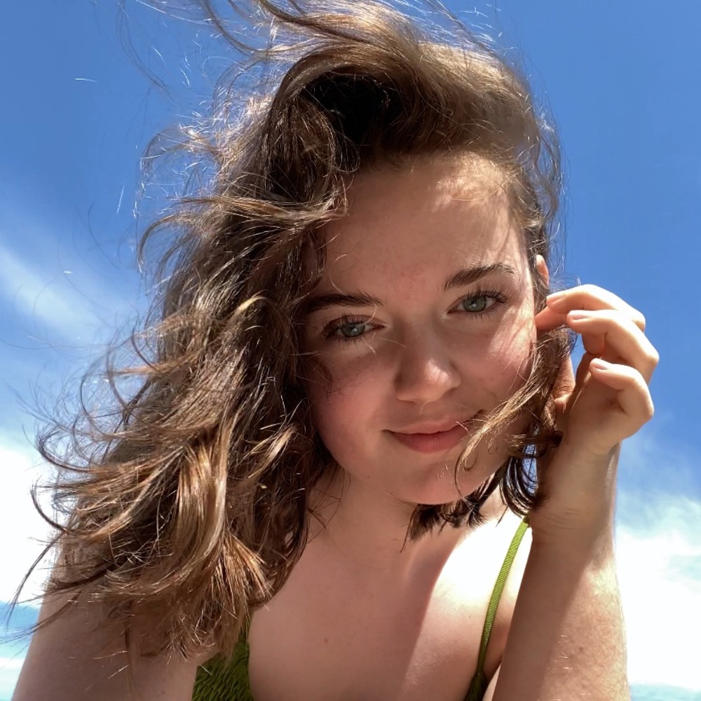 Meet your Posher, Eliza